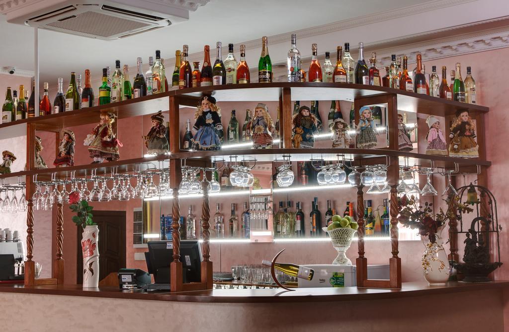 Felisa Hotel Харков Екстериор снимка