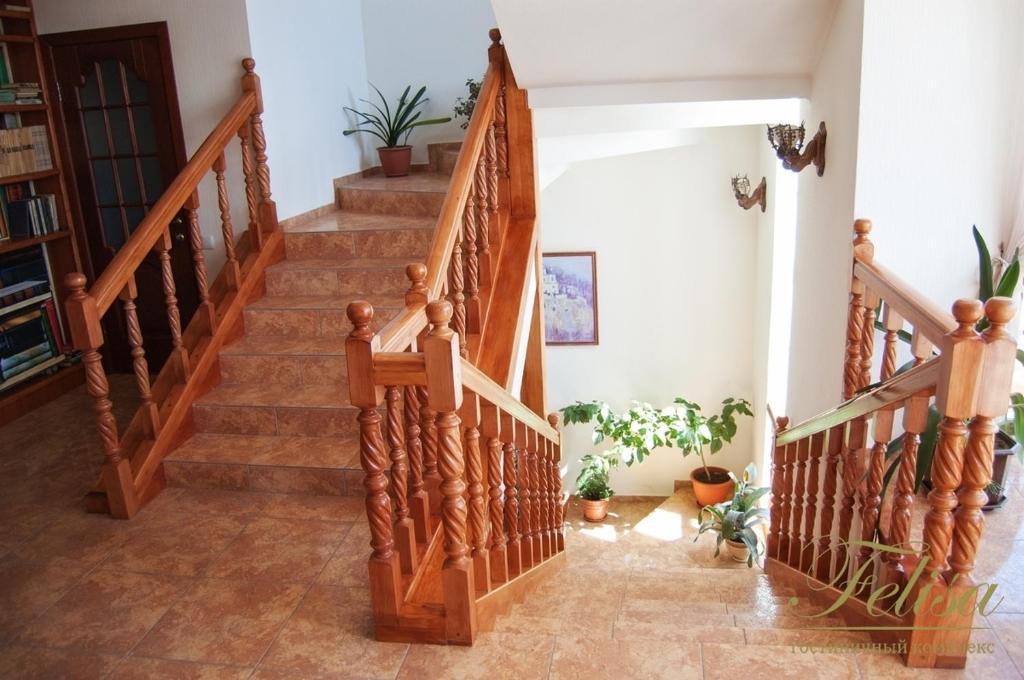 Felisa Hotel Харков Екстериор снимка