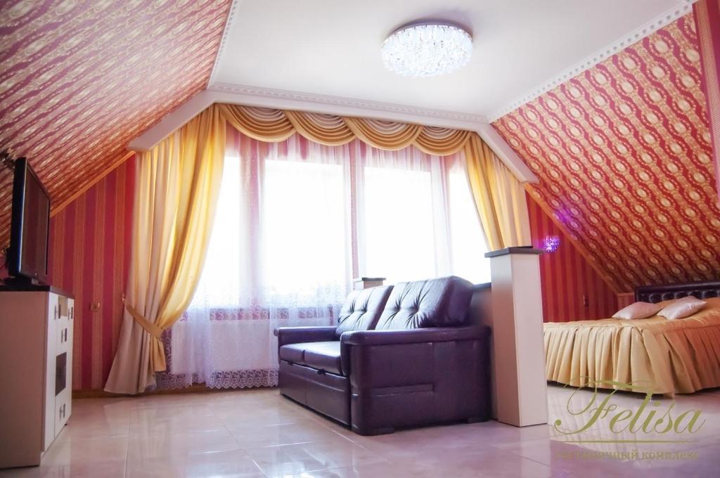 Felisa Hotel Харков Стая снимка